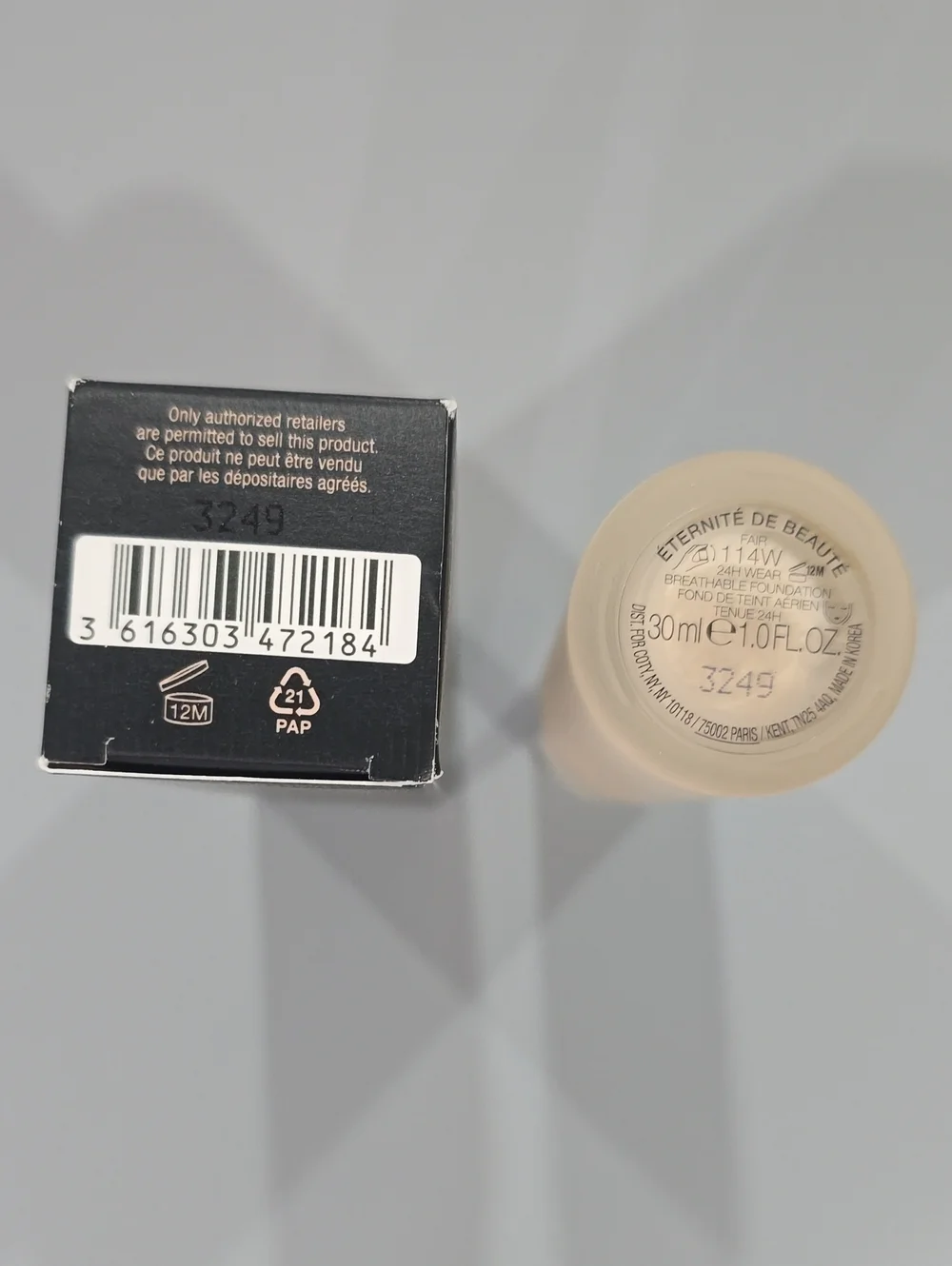 Gucci Éternité de Beauté Foundation — Beige-Cream Shade Color 114w New Never use